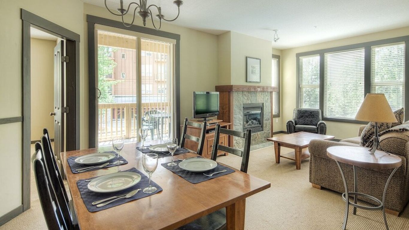 Panorama Mountain Resort - Premium Condos and Townhomes