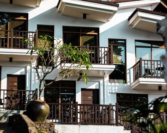 Aiyanar Beach And Dive Resort - Mabini - Будівля