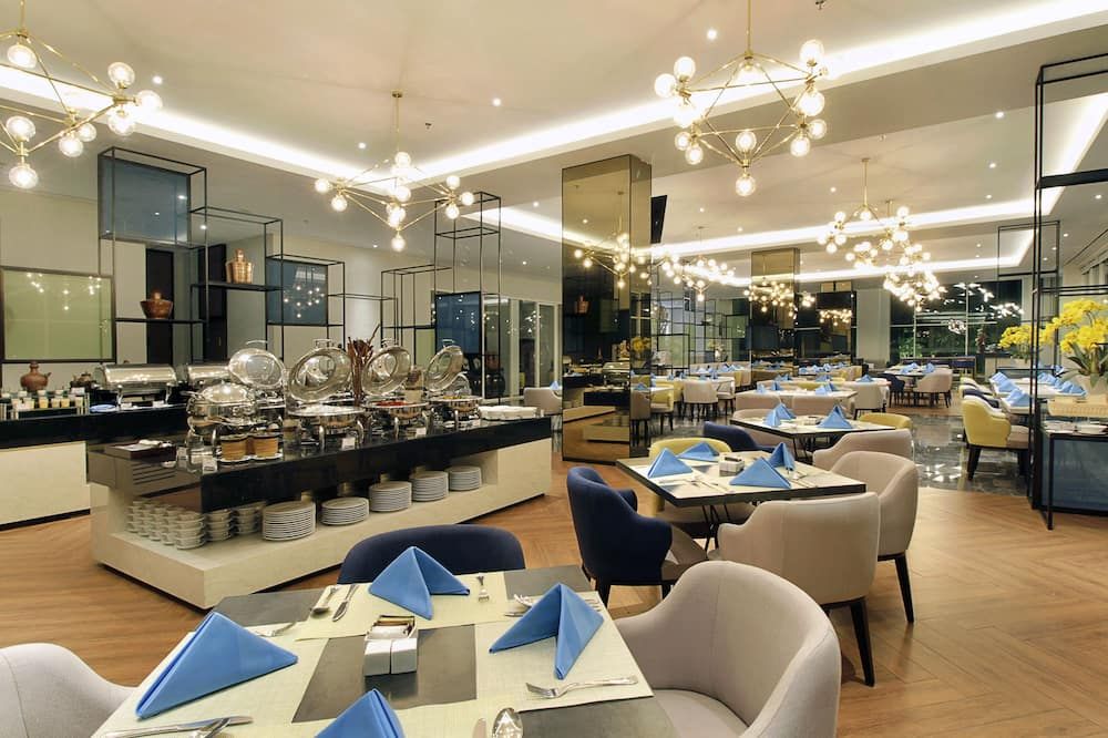 سويس بيلين مطار سورابيا