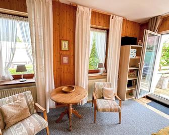 Landhaus Stolper Wohnung 2 - Herzberg am Harz - Wohnzimmer