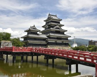 Iroha Grand Hotel Matsumoto Station - Matsumoto - Widok na zewnątrz
