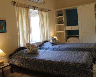 5/4 - Calcutta's freshest BnB - Calcuta - Habitación