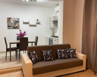 Civico 2 - Sassari - Sala de estar