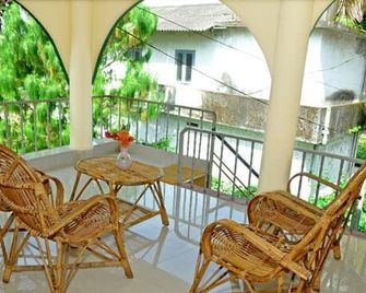 Green Mount Cottages - Kalpetta - Balkon