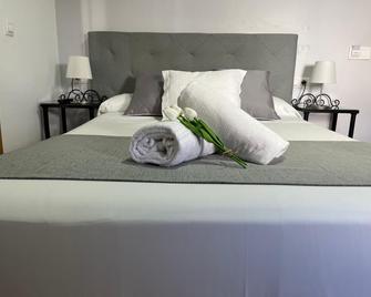 Hospederia Luis De Gongora - Córdoba - Bedroom