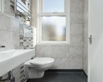 Blue Star House - Portsmouth - Baño