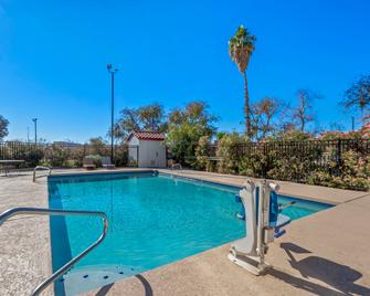 Red Roof Inn Phoenix North - I-17 at Bell Rd - Phoenix - Alberca