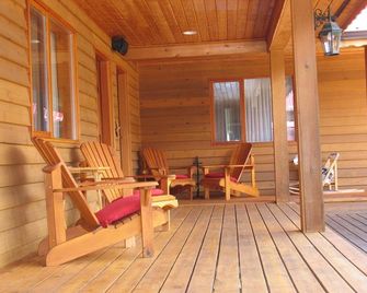 Blue Grouse Country Inn B&b - Clearwater