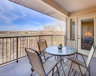 Branson Condo 1 Mi to Dolly Partons Stampede! - Branson - Balcón