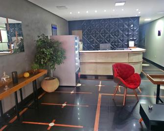 Novo Roza Hotel - Patos de Minas - Recepción