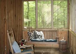 Wynnewood - Odel Cottage in the Woods - Coldwater - Sala de estar