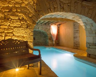 Manoir des Indes, The Originals Relais - Quimper - Pool