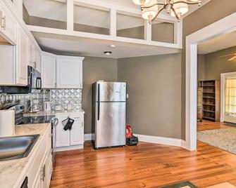 Bright Apartment, Near Vicksburg Military Park! - Vicksburg - Kitchen
