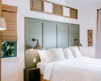 Gaines Ranch Rancher's Rest, King Suite - Wimberley