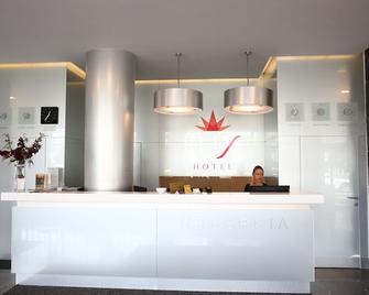 Hotel Lux - Banská Bystrica - Recepce