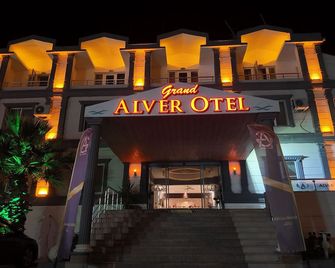 Grand Alver Otel - Edremit - Gebouw
