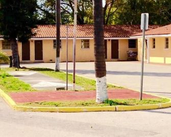 Cadillac Motel - Sarasota - Edificio