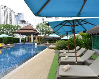 Centre Point Plus Hotel Pratunam - בנגקוק - בריכה