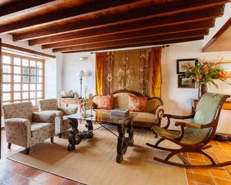 Hotel El Grifo - Mozaga - Sala de estar