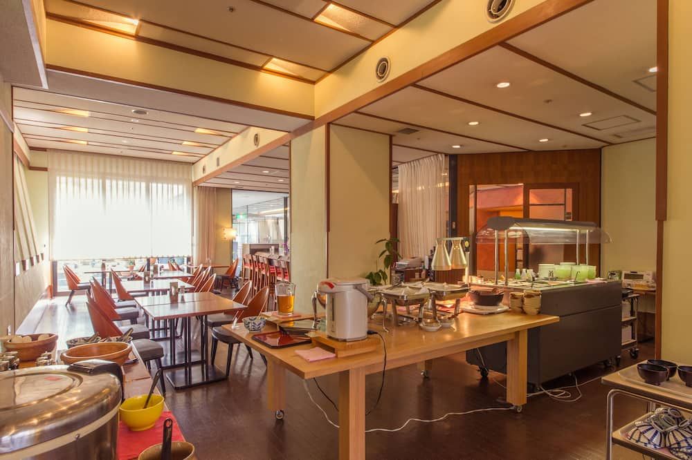 Apa Hotel Kanazawa Nomachi - קאנאזוואה - מסעדה