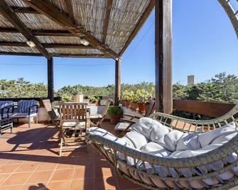 Sardinia Re - Casa Li Nassi - Stintino - Balcón