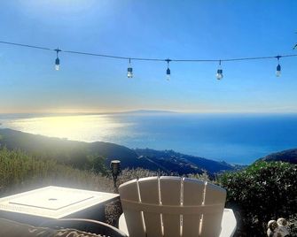 Spectacular Malibu Ocean & Mountain View Villa with no cleaning list! - Malibu - Balkon