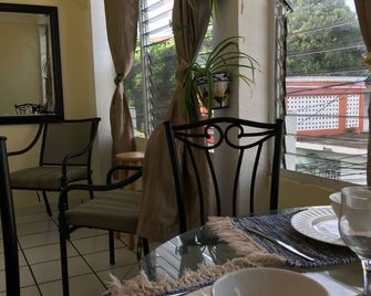 Posada Colonial Beach Villas - San Juan