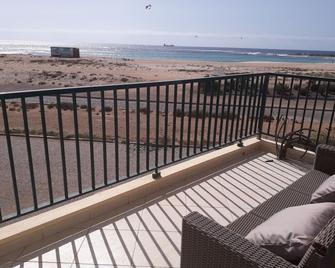 Rental Vila Cabral - Sal Rei - Balcony