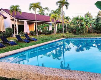 Cabagnow Seaside Resort - Anda - Pool