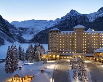 Fairmont Chateau Lake Louise - Lake Louise - בניין