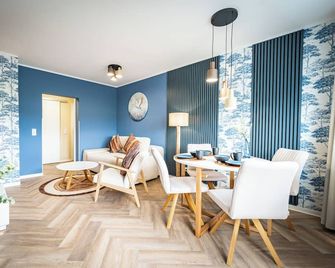 Barby-Apartment Mit Elbblick Und Balkon - Barby - Sala de estar