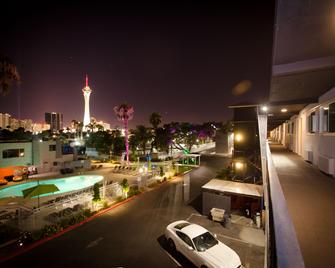 Thunderbird Boutique Hotel - Las Vegas - Piscina