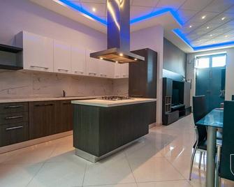 Il Kastello Bed & Breakfast - Victoria - Cucina