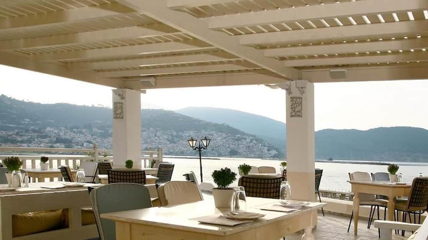 Skopelos Village Hotel