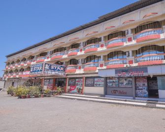 Hotel Om Palace - Lonavala - Edifício
