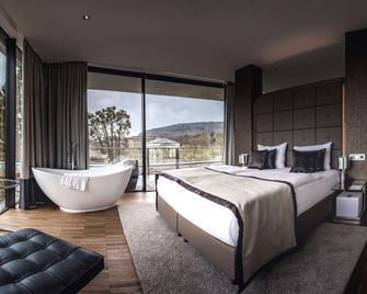 شلوسهوتل باد ويلهمشوهو - كاسيل - غرفة نوم