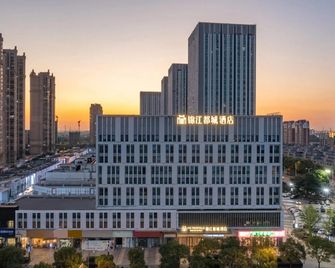 Metropolo, Jiangyin Wanda Plaza-Chengjiang - Wuxi - Κτίριο