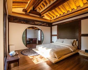 Soi Hanok Stay - Gyeongju - Habitación