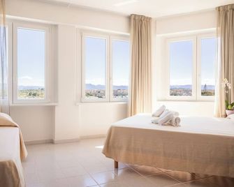 Hotel De Plam - Olbia - Slaapkamer