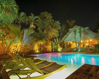 Hibiscus Garden Resort - Puerto Princesa - Piscine