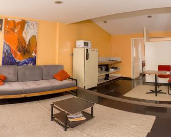 Apartahotel Los Alcazares - Bogotá - Sala