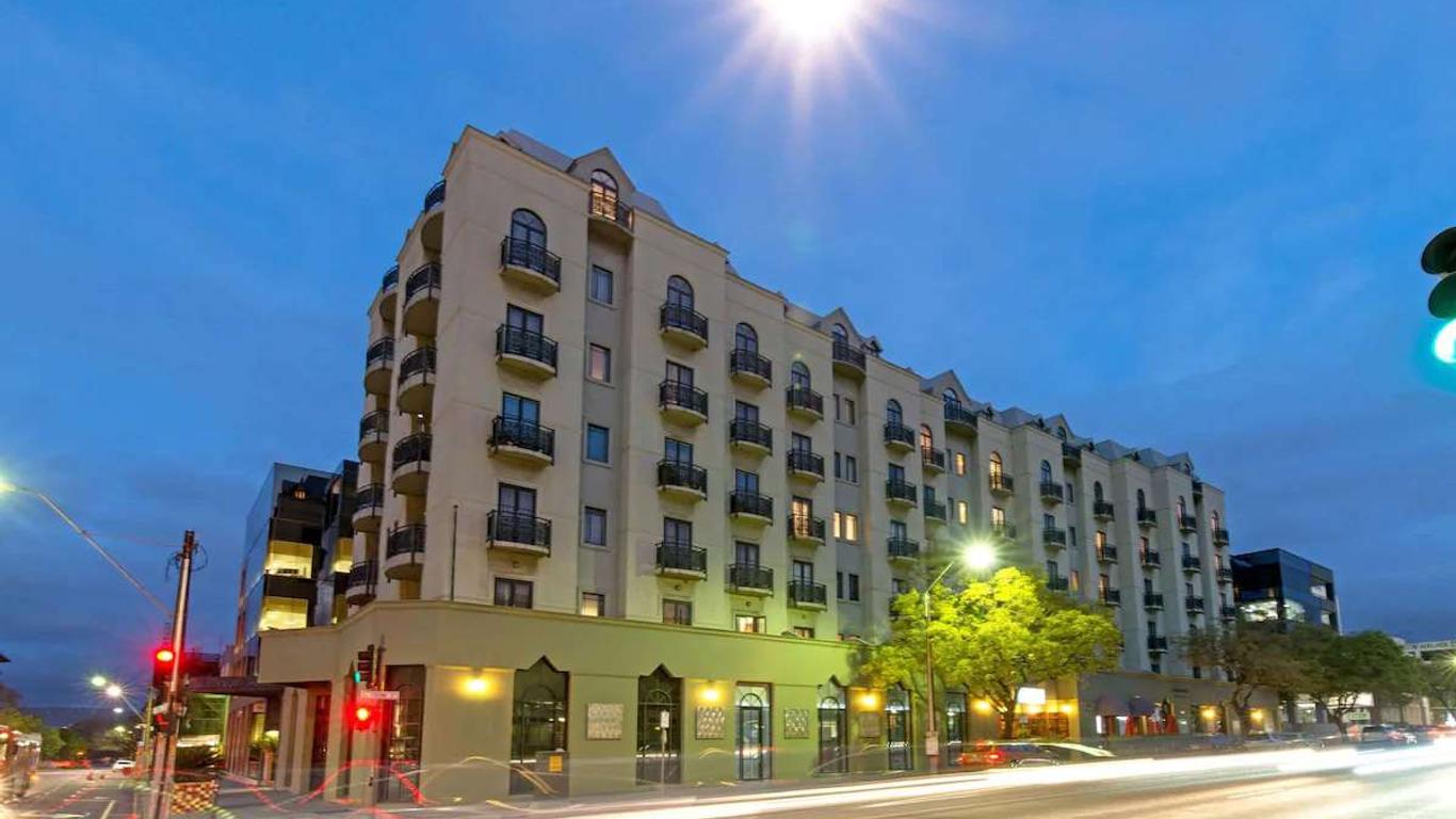 Frome Apartments