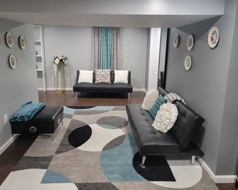 Luxury Country Cottage guest suite - Kempton - Living room