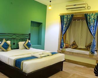 Hotel Swan Haveli Jaisalmer - Jaisalmer - Спальня