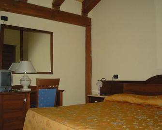 Hotel Cà Fiore - Bardonecchia - Habitación