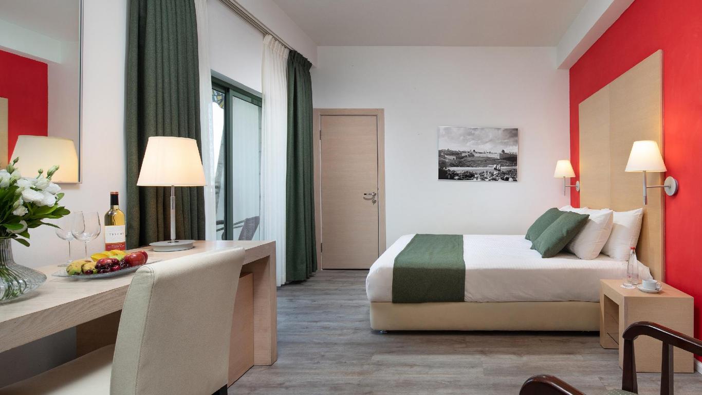 Legacy Hotel