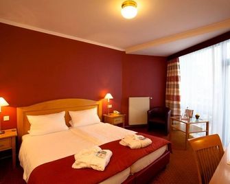 Hotel Zur Post - Waldbreitbach