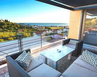 Luxury Marissa Villa - Khloraka - Balcony