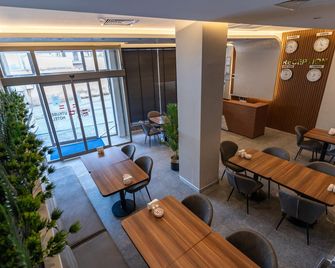 Utkubey Hotel - גאזיאנטפ - מסעדה