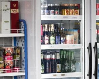 Sirikul Mansion - Sakhu - Tienda